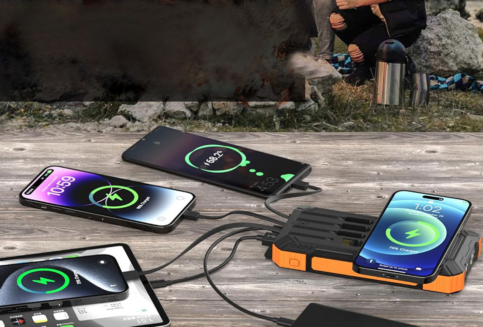 Powerbank avanzado todo en uno con panel solar OOQE MultiCharge 4