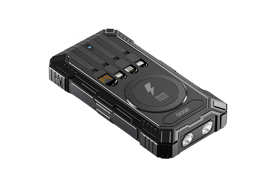 Powerbank avanzado todo en uno con panel solar OOQE MultiCharge 4