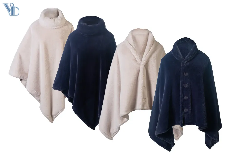 Warmer Poncho oder Umhang f&uuml;r Frauen