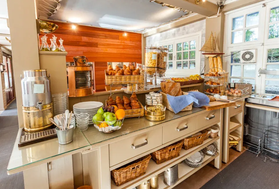 2 of 3 nachten uniek logeren op het water in Brugge