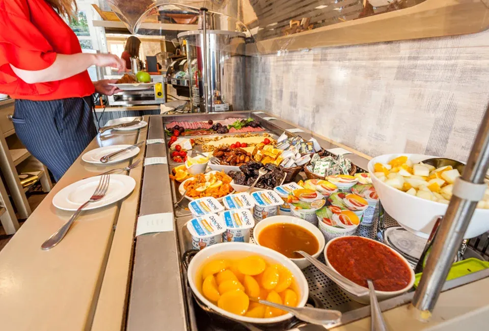 2 of 3 nachten uniek logeren op het water in Brugge