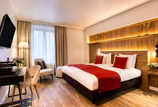 Séjour culinaire de 2 ou 3 nuits avec menu gibier (en saison) dans un hôtel 4 étoiles des Ardennes belges - Hôtel du Commerce**** — 2
