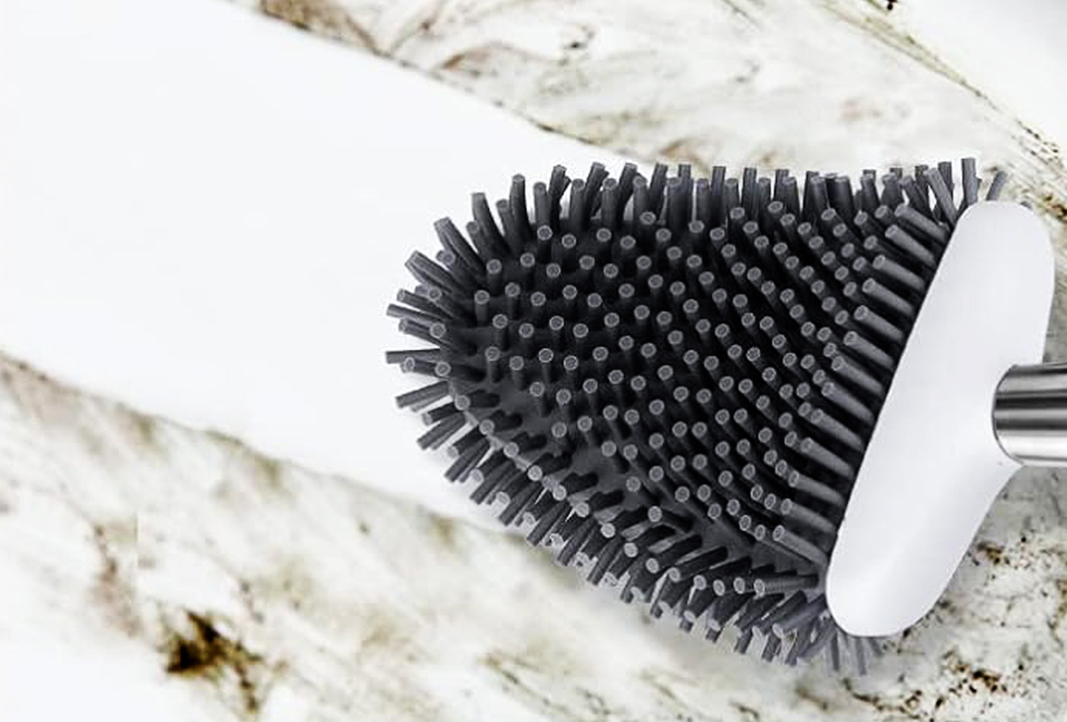 Brosse de toilette en silicone avec support pour un nettoyage en profondeur