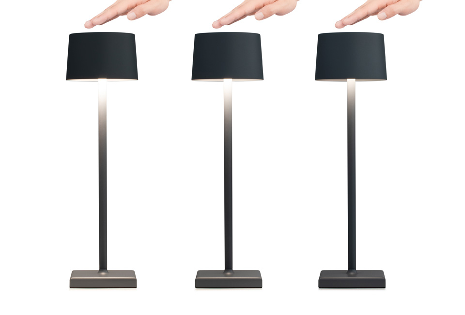 Lampe de table élégante pour l'intérieur et l'extérieur