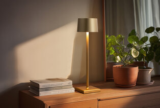 Lampe de table élégante pour l'intérieur et l'extérieur — 13