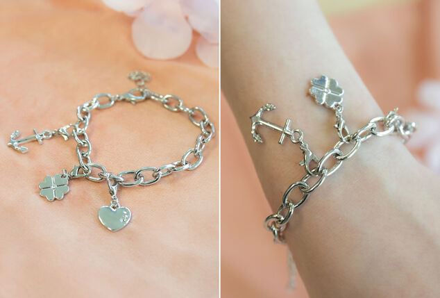 Elegant silver charm bracelets from Di lusso