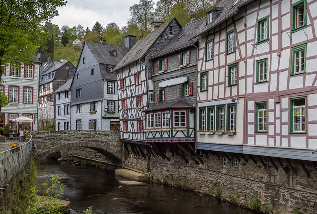2, 3 of 4 nachten ontspannen nabij Monschau, de parel van de Eifel, met diner - Hotel De Lange Man