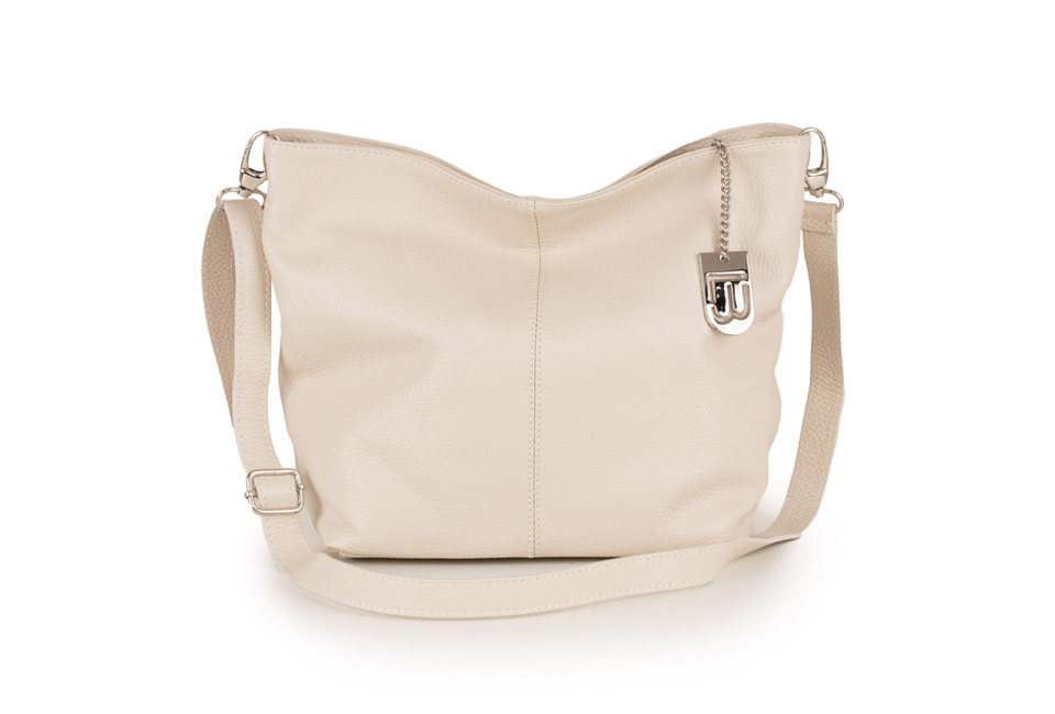 Luxurious Italian leather handbag in 11 stylish, fresh colours
