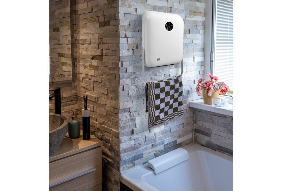 Chauffage de salle de bains avec porte-serviettes pratique et télécommande