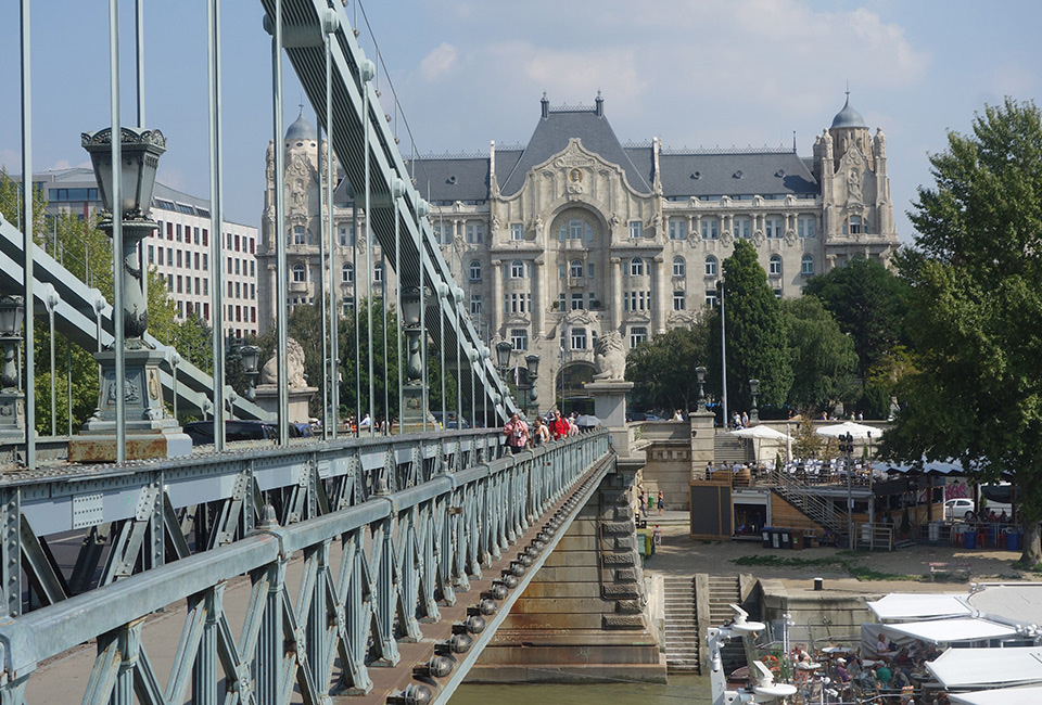Citytrip de 2, 3 ou 4 nuits à Budapest incluant l´accès à l´espace bien-être - Hôtel Bo18***Superior