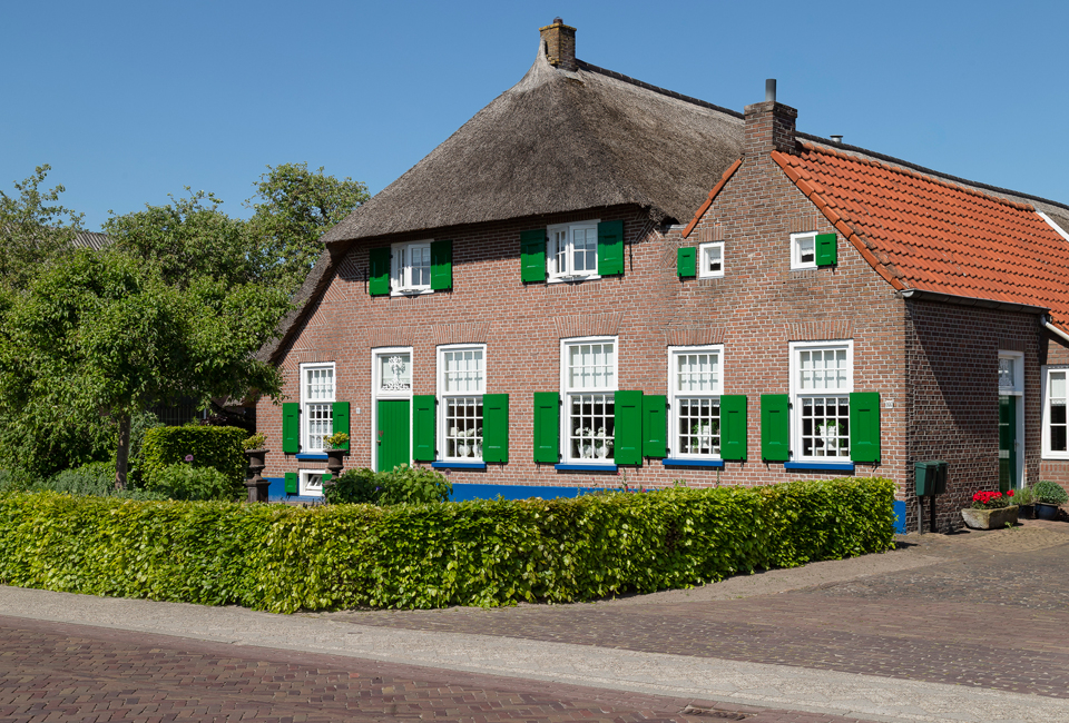2 of 3 nachten ontspannen tussen natuur en wijn bij B&B Bed & Wijn