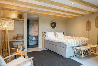 2 of 3 nachten ontspannen tussen natuur en wijn bij B&B Bed & Wijn — 3