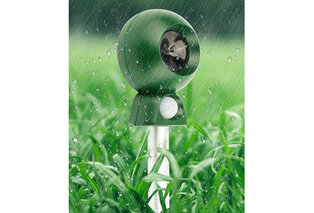 Battery-powered ultrasonic animal repeller with up to 70m² range — 6