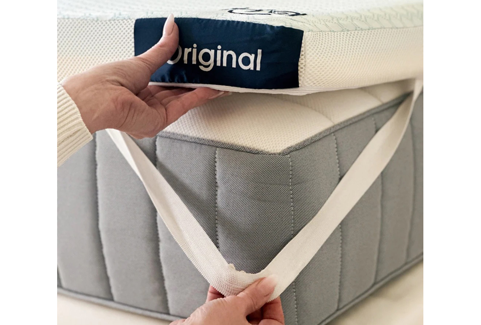 Luxury top-deck mattress with memory foam and comfort foam