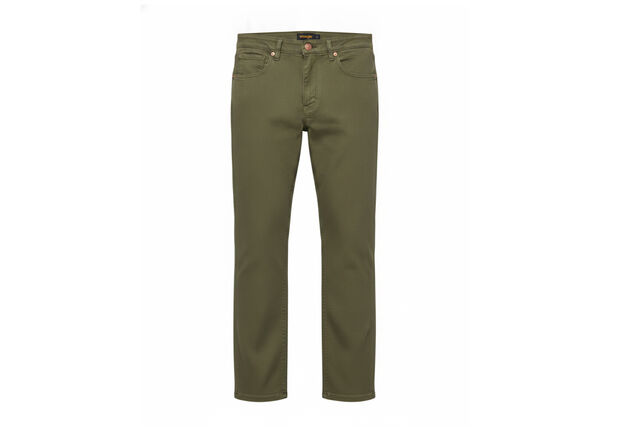 Comfortable chino trousers from Wrangler