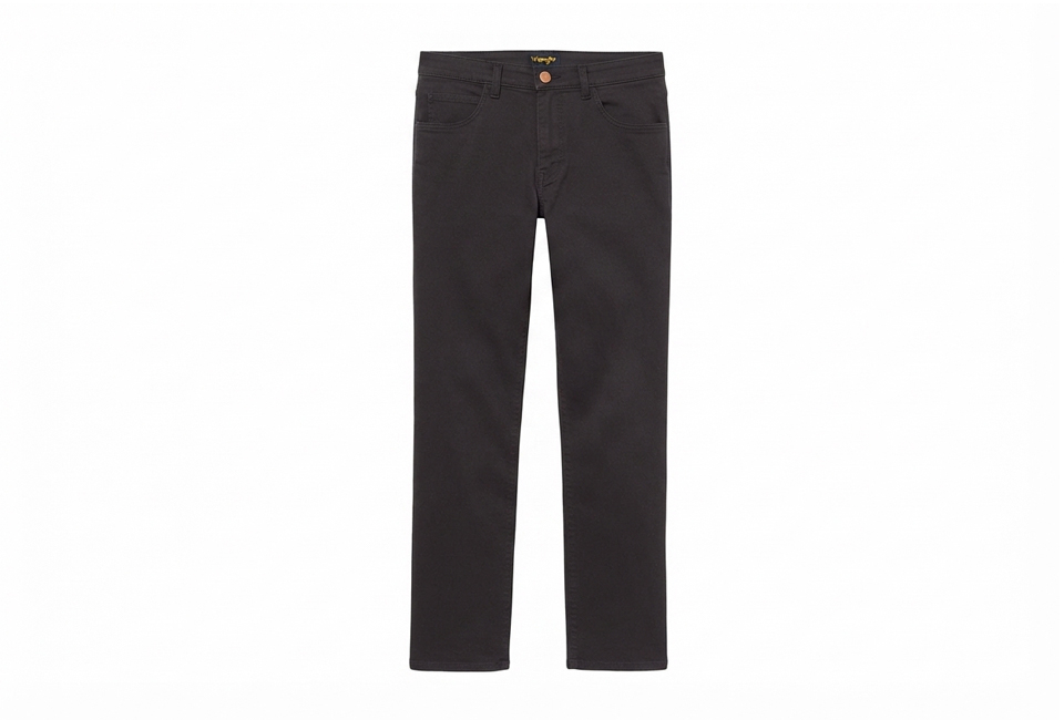 Comfortable chino trousers from Wrangler