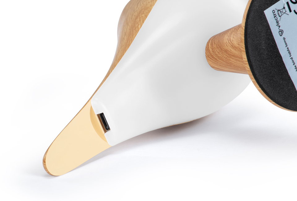 Atmospheric rechargeable bird lamp with 3 light colours