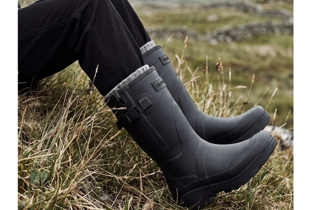 Wasserdichte Gummistiefel mit rutschfester Profilsohle