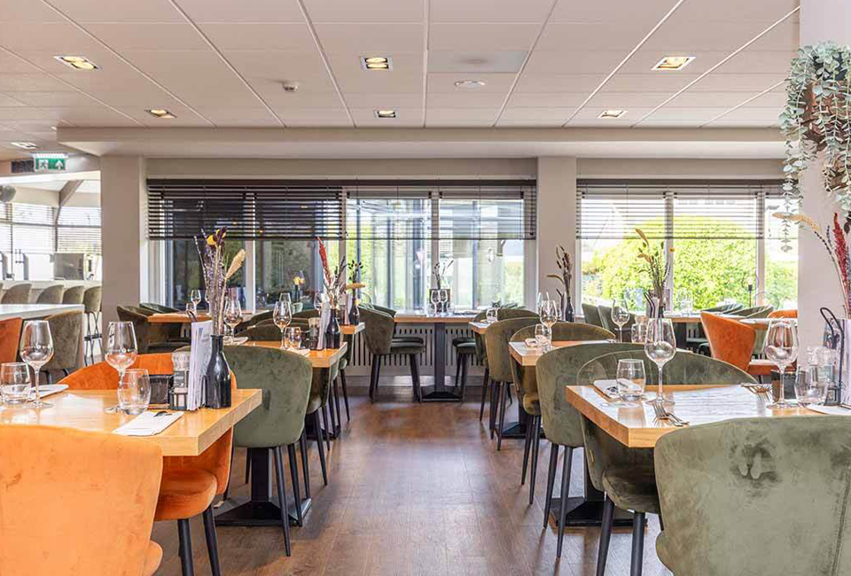 2, 3 oder 4 Übernachtungen herrliche Erholung an der Zeelandküste – Fletcher Zuiderduin Beachhotel****